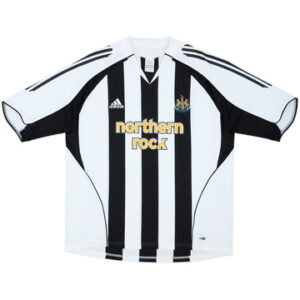 2005-07 Newcastle Home Shirt