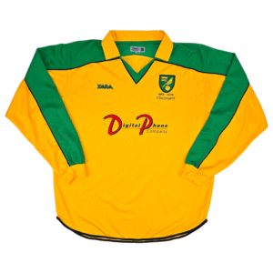 2001-03 Norwich City Home Shirt Xara