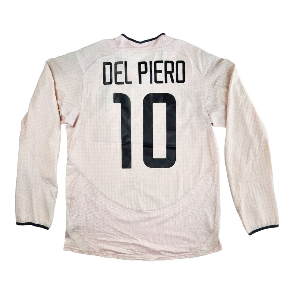 2002-04 Juventus Away Shirt
