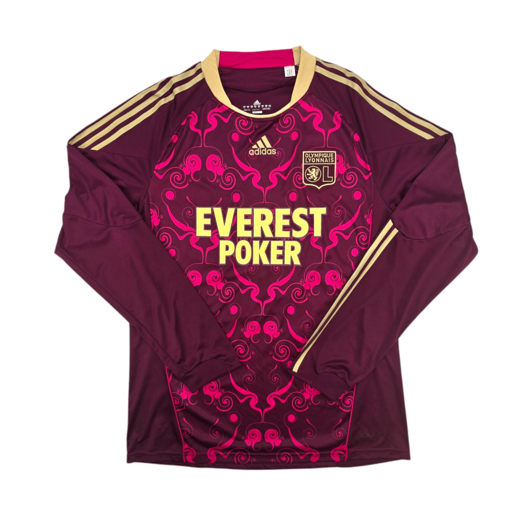 2010-11 Olympique Lyonnais Away Shirt