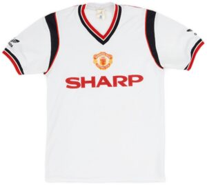 Manchester United 1984-86 Away Shirt