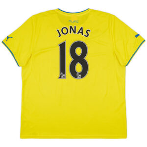 2013-14 Newcastle Third Shirt