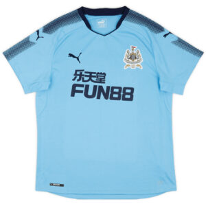 2017-18 Newcastle Away Shirt