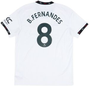 B.Fernandes 8