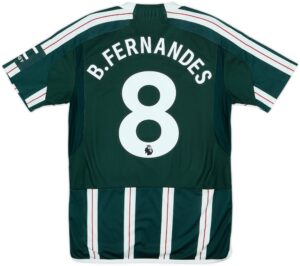 B.Fernandes 8
