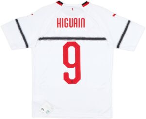 Higuain 9