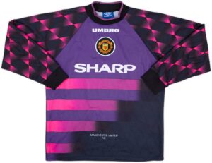 1996-97 Manchester United Goalkeeper Shirt