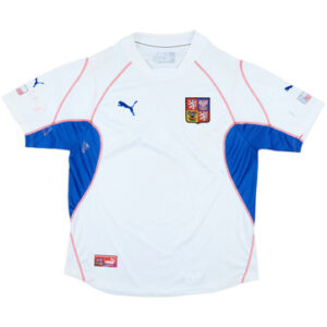 2002-04 Czech Republic Away