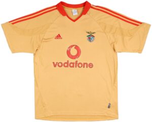 2004-05 Benfica Away Shirt