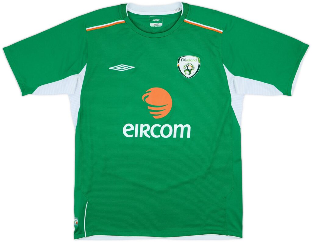 2004-06 Ireland Home Shirt
