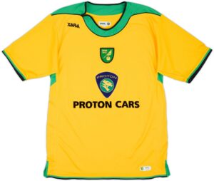 2005-06 Norwich Home Shirt