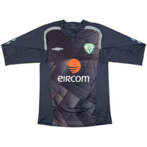 2009-10 Ireland Goalkeeper Shirt