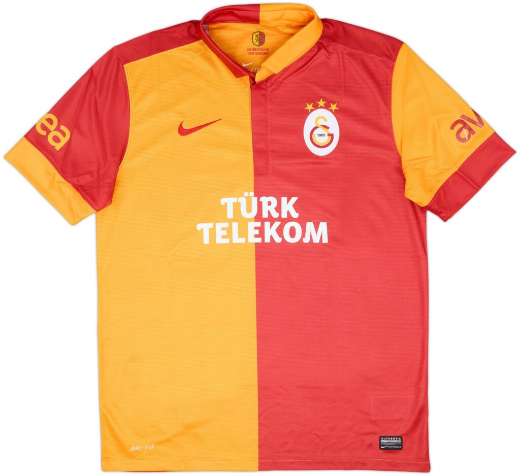 2012-13 Galatasaray Home Shirt