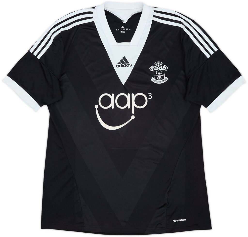 2013-14 Southampton Away Shirt