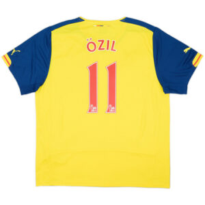 Ozil 11