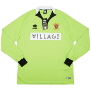 2015-16 Blackpool Away Goalkeeper Shirt