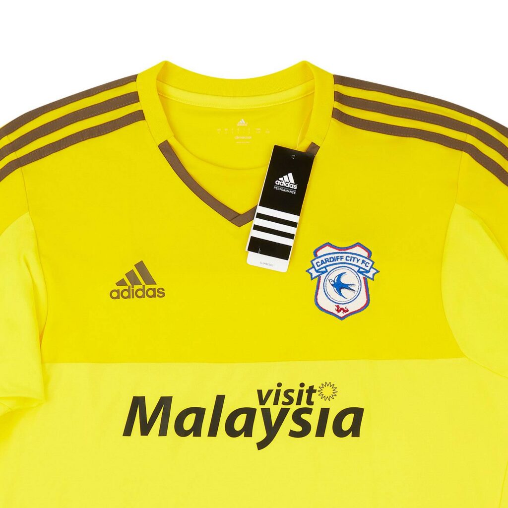 2015-16 Cardiff Goalkeeper Shirt