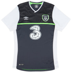 2015-16 Ireland Umbro Third Shirt