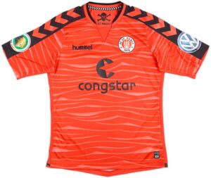 2015-16 St Pauli Third Shirt