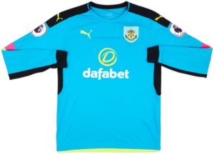 2016-17 Burnley Goalkeeper Shirt