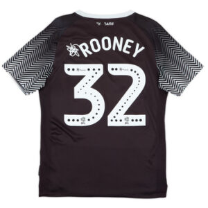Rooney 32