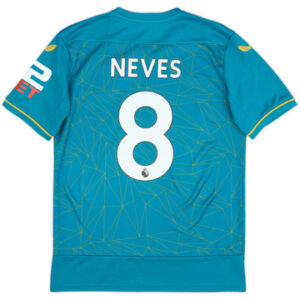 Neves 8
