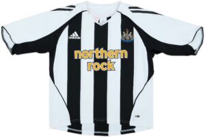 2005-07 Newcastle Home Shirt